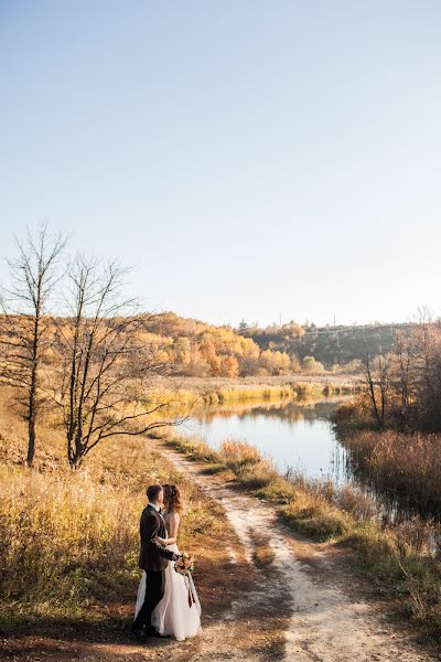 Fotógrafo de casamento Yuliya Taranova (kyrnosik08). Foto de 21 de outubro 2018