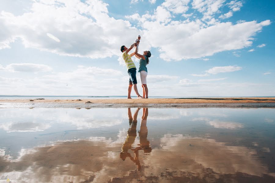 Wedding photographer Aleksey Kuzmin (net-nika). Photo of 11 July 2016