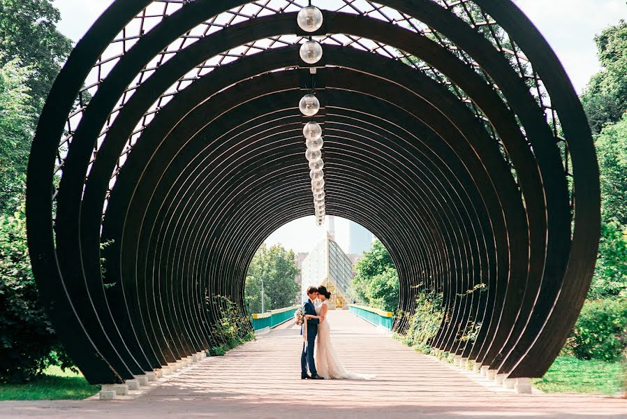 Wedding photographer Ivan Kuzmichev (anatomic). Photo of 26 October 2016