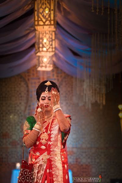 Wedding photographer Sandipta Sourav Paul (clickography10). Photo of 9 December 2020