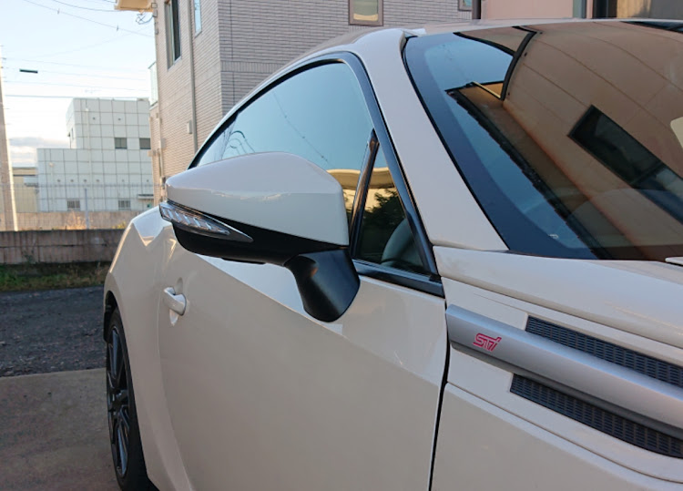 BRZのAVEST・シーケンシャルミラーウィンカーに関するカスタム事例の投稿画像1枚目