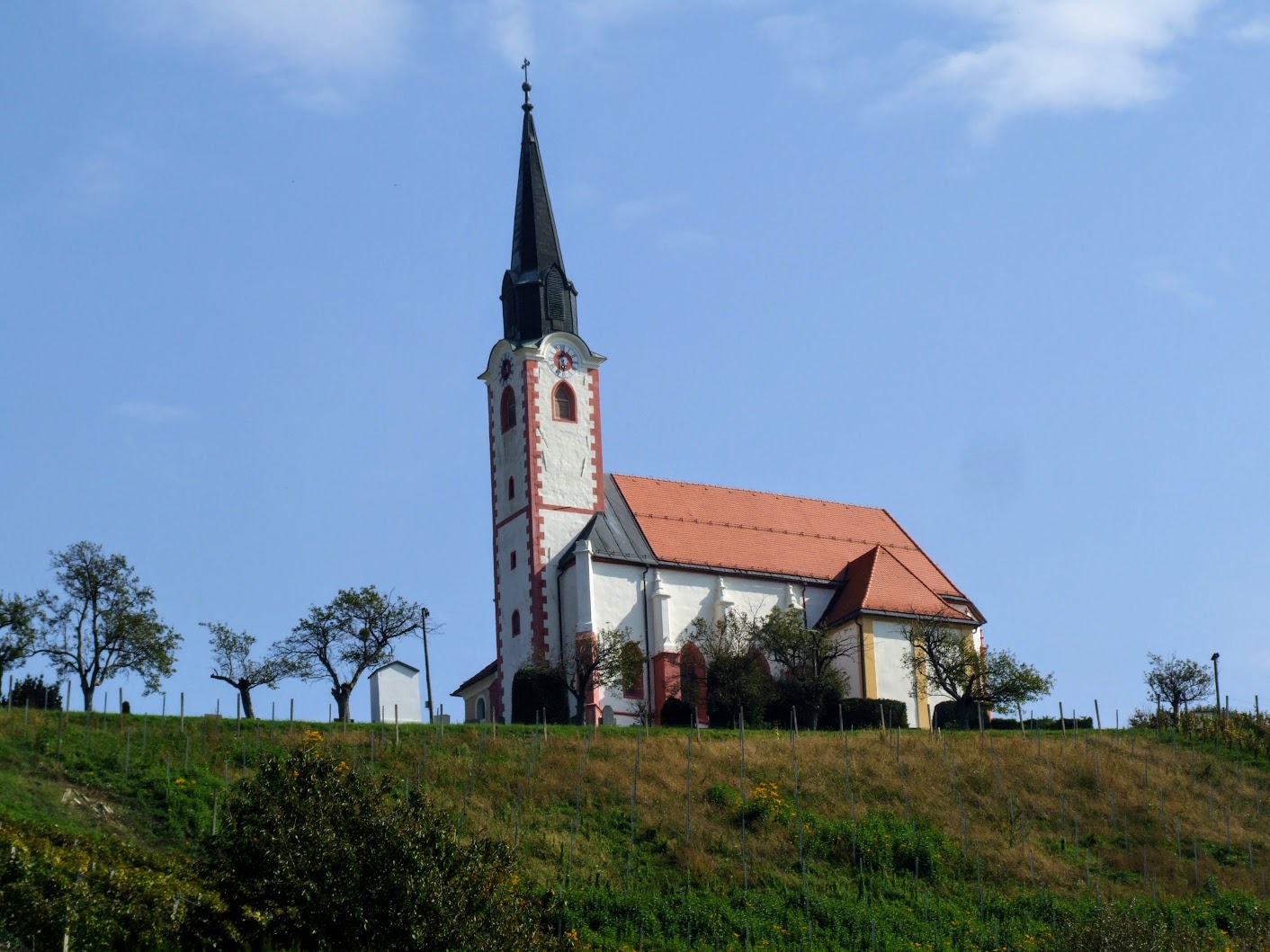 Maribor, Malečnik - Cerkev sv. Marije na Gorci (Szűz Mária templom a Gorca-dombon, 349 m)