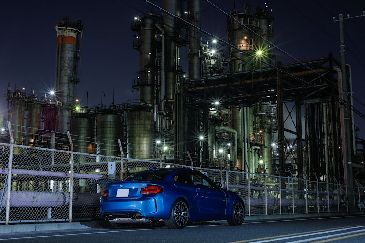 ボクスターのオープンカーのある生活・ポルシェボクスターs・987ボクスター・M2コンペティション・工場夜景に関するカスタム事例の投稿画像7枚目