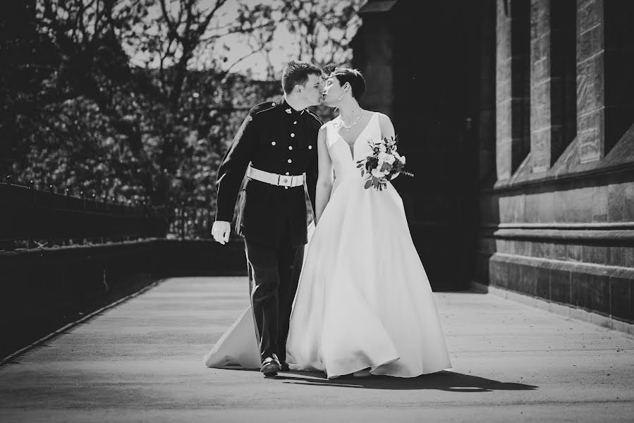 婚禮攝影師Liva Paseka（lbqvkfd）。2023 12月10日的照片