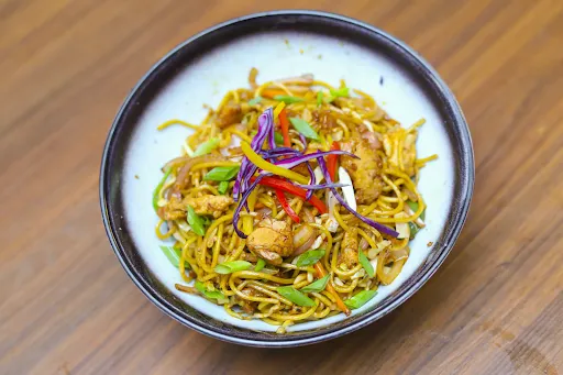 Desi Chicken Chowmein