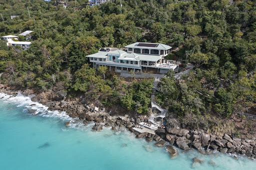 Villa avec piscine 2