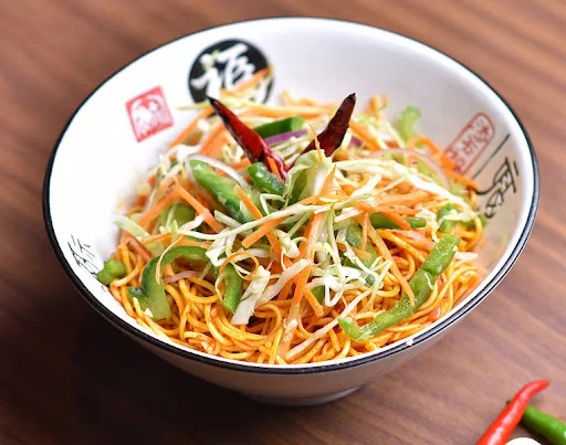 Veg Hakka Noodles