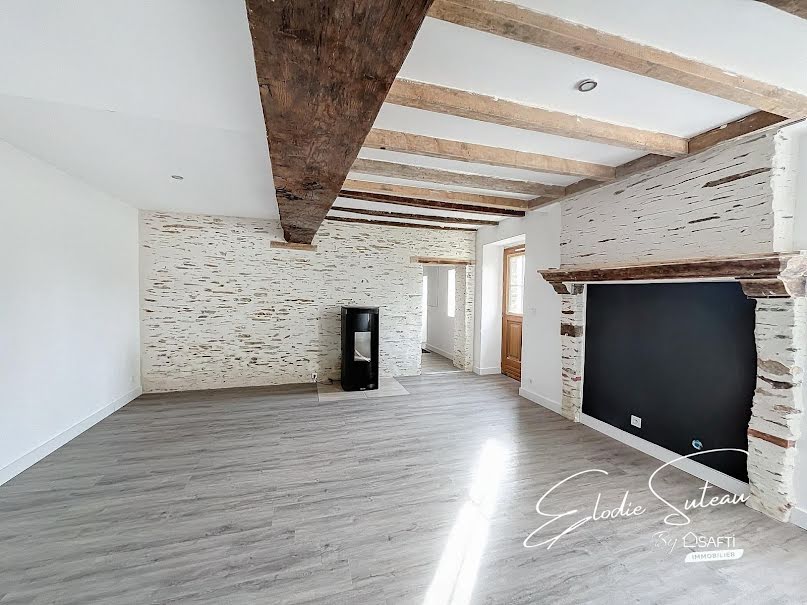 Vente maison 5 pièces 103 m² à Val d'Erdre-Auxence (49370), 219 000 €