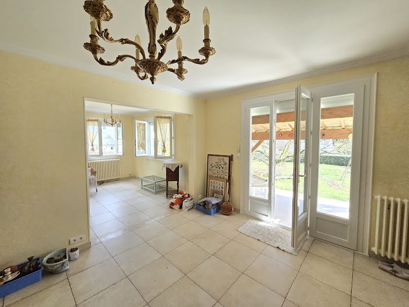 Vente maison 6 pièces 130 m² à Saint-Doulchard (18230), 332 000 €