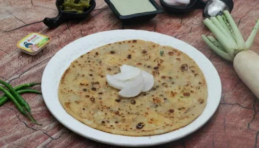 Mooli Paratha Combo