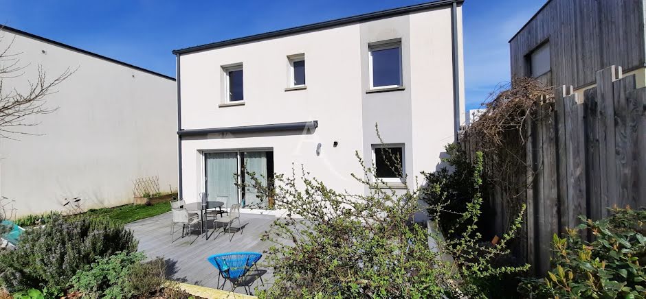 Vente maison 6 pièces 105 m² à Cholet (49300), 295 000 €