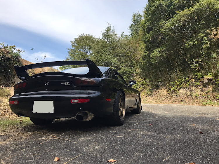 RX-7の洗車機・木漏れ日・ドライブに関するカスタム事例の投稿画像2枚目
