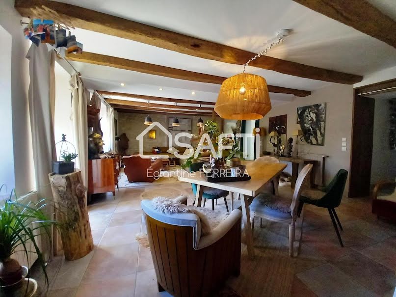 Vente maison 7 pièces 200 m² à Issoudun (36100), 425 000 €