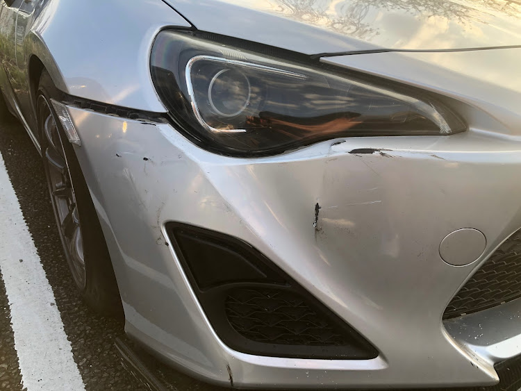 86の86・フロントバンパー交換・リップスポイラーに関するカスタム事例の投稿画像1枚目