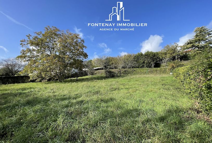  Vente Terrain à bâtir - 1 494m² à Fontenay-le-Comte (85200) 