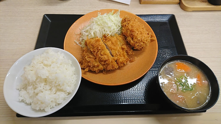 ビートのかつや・( ﾟДﾟ)ｳﾏｰ!・ロースメンチかつ定食に関するカスタム事例の投稿画像3枚目