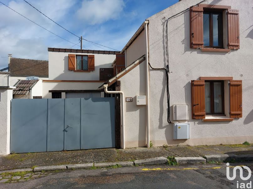 Vente maison 4 pièces 69 m² à Villeneuve-la-Guyard (89340), 110 000 €