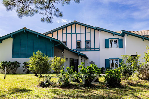 House with pool and terrace 1