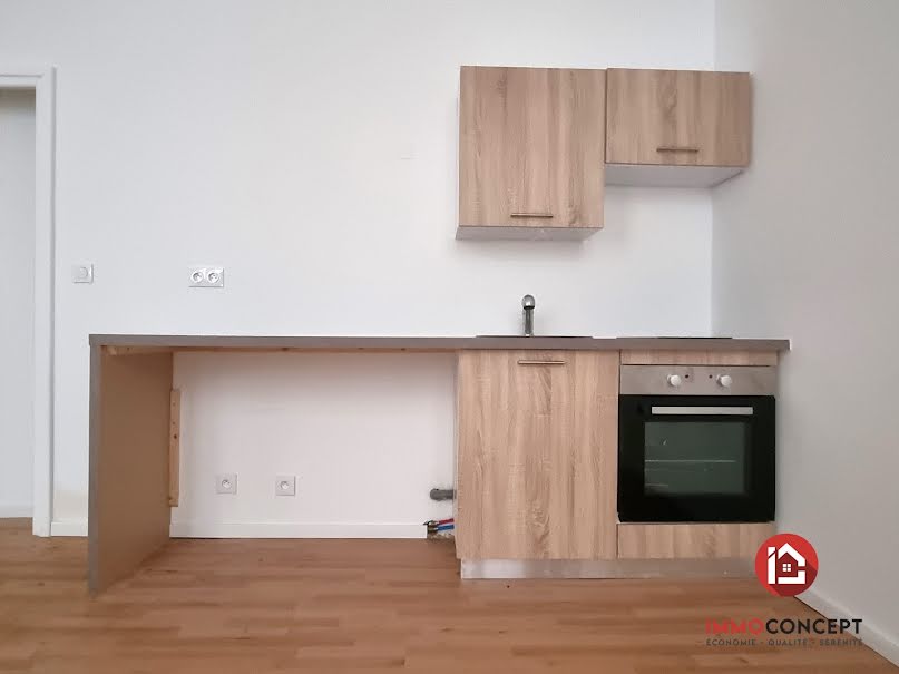 Location  appartement 1 pièce 29 m² à Bagnols-sur-ceze (30200), 380 €