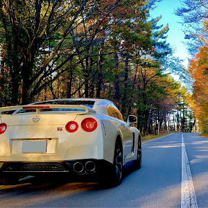 NISSAN GT-R R35