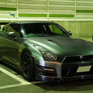 NISSAN GT-R R35