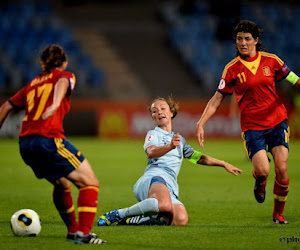 ? Jonge Spaanse vrouwen zijn Europees kampioen na thriller van een finale, met dank aan waanzinnige vrije trap