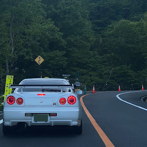 スカイライン GT-R R34