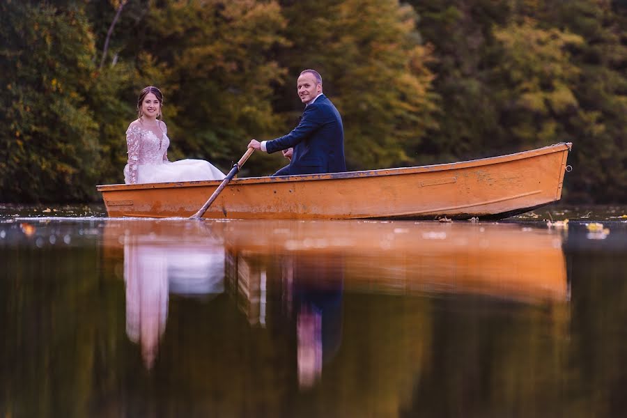 Hääkuvaaja Péter Kiss (peterartphoto). Kuva otettu 18. lokakuuta 2023