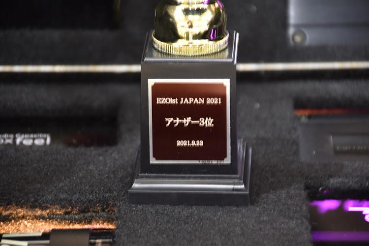ヴェゼルのヒッチカーゴ・BBS LM-R・エアサス・EZo・Ezorstに関するカスタム事例の投稿画像3枚目