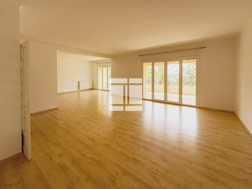 Apartment with terrace 5