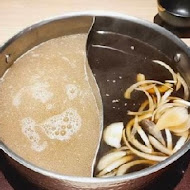 和牛涮 日式鍋物放題(高雄夢時代店)