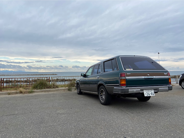 グロリアワゴンの愛車お気に入り写真バトン・SHOWA☆ろっかーズ・（有）okﾍﾞｲﾍﾞﾓｰﾀｰｽ・グロリックに関するカスタム事例の投稿画像1枚目