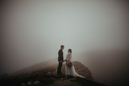 Fotografo di matrimoni Anna Ascari (annaascari). Foto del 8 ottobre 2021