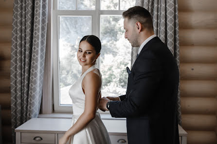 Fotógrafo de bodas Elizaveta Vladykina (vladykinaliza). Foto del 25 de marzo 2022