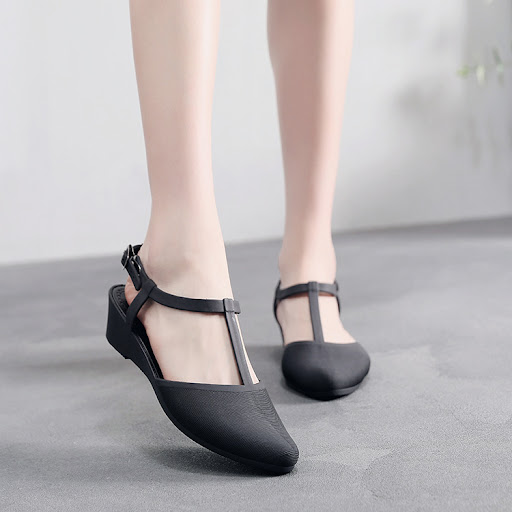 Title 3, Womens Plastic Flat Mid-heel Wedge Pointed San...