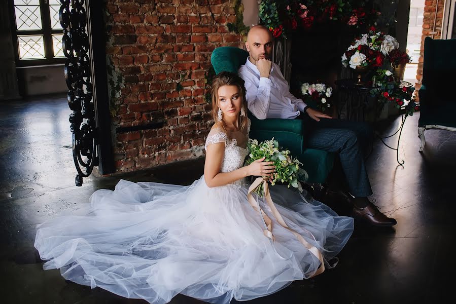 Fotógrafo de casamento Aleksandra Shinkareva (divinephoto). Foto de 15 de outubro 2018