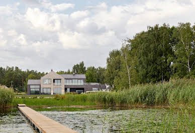 Villa avec jardin et terrasse 2