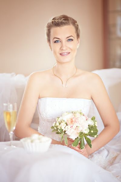 Wedding photographer Zhenya Malinovskaya (mallina). Photo of 8 May 2014