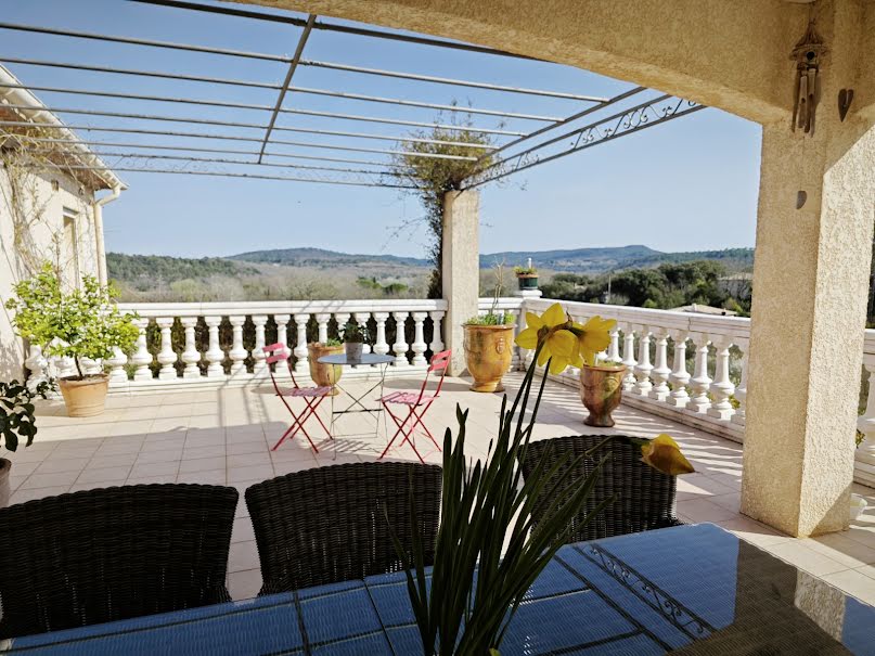 Vente villa 7 pièces 196 m² à Goudargues (30630), 584 000 €