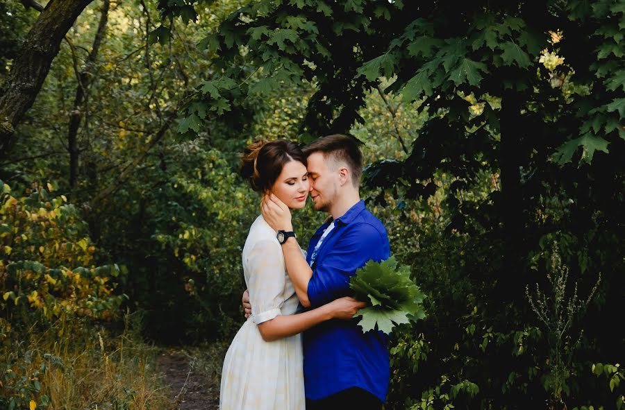 Fotógrafo de casamento Yuliya Yarysheva (julia-yarysheva). Foto de 23 de março 2017