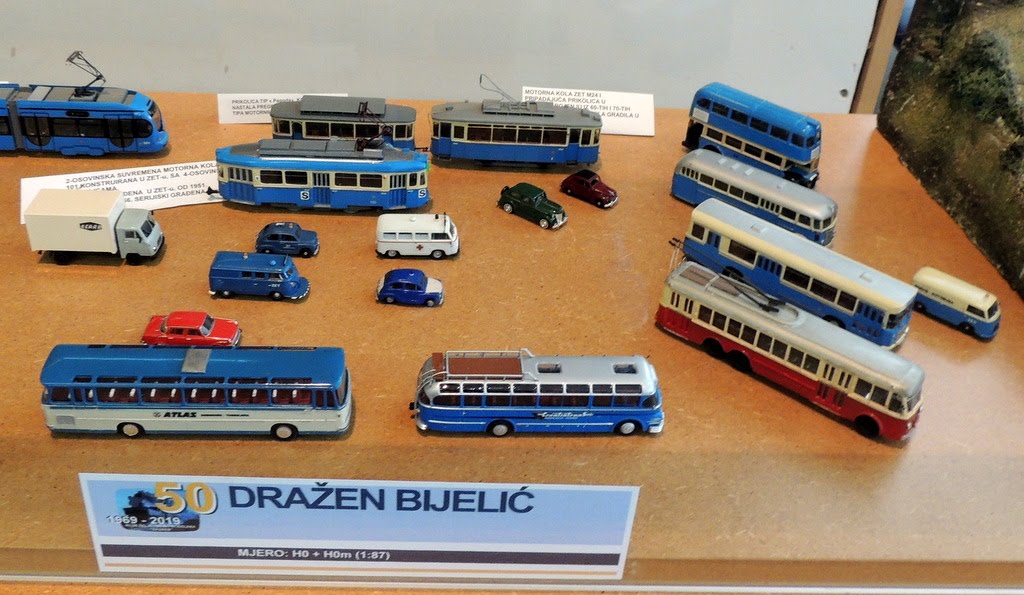 Pedeset godina Kluba željezničkih modelara Zagreb - Page 2 BIZ2i4GTzBDlOr4cwTfLzJFEwGbnteby_jaVkXYmX3AkKP6p9D0Rpr4EttVqhBCSRNnoG-z8jO78YD7cXK_Qs0MLnsc3WubCozdWgbnuemanrRBykmA7D8p8Tzhpc73DRUoG596U-z0NpTqBUDjwXZlZ6eXg_o9Kg_qb0xfZTEaPQixAZrwmlau7XotqV6JSa5THjOX4M4KmNlw2GdtRS3cdi-ehsaotAfYZNRmHZ33Ph3NhtXsotnBO9wWkZ3Ea2cn5A9r_NZoGTFdmGP0Z0IfGKAS2GzpGx7jz800Z3TllO_D6Ul5NISEptcFu2_LXYyZTQD7yhoZO0a8eWjoyRhgjPxdxTPJhmWNsshBkjxut_tXJsafKz-TuUkdnUIZdawLJPRGpCuksRExihaBaKRIvkWa1T6Wi5yOyHf3MgqOPCf_X1bMi663BYW3m5wG9yQkJXGyPVOvEFRKzQjWIFUjgKeK06RAVeC_E31fJMSRXLkkpoVHA8t-0bu7OR99oGj5NH3tdrtzSFHNTc_ZJEk-sfbWnGr4GyQeZ9R2dvxnUYZtCFCvQweERn2xE5ERXlAf8ghAfxvyMPswh7W9EuYUeNmA_ZWXgsuwXwzvi60dsnP1FkTAg9uLh0017Xz5Zg0v7-yJ4BbcFMVGSw3iDqFuiVnakO9kq=w1024-h595-no