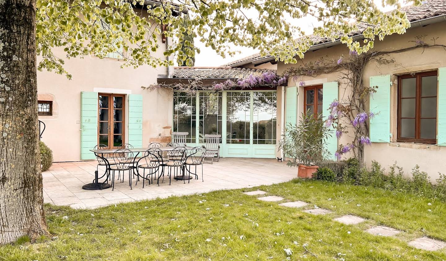 Maison avec jardin et terrasse Macon