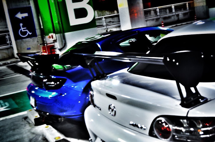 RX-8のむろやんさんが投稿したカスタム事例の投稿画像2枚目