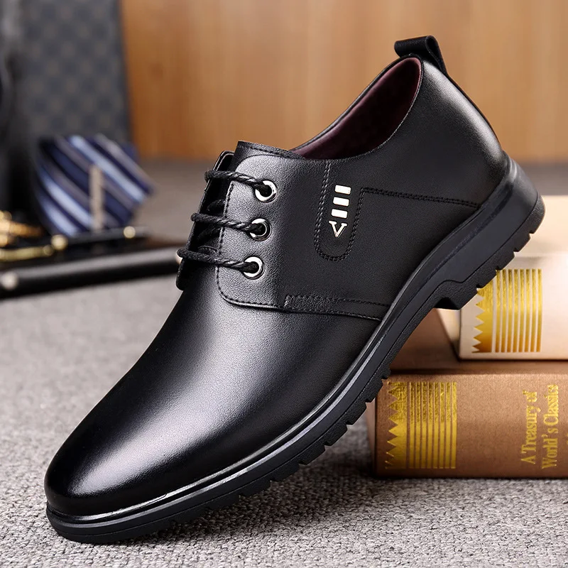Muške kožne cipele Business Casual Pumps – Elegantne i udobne cipele za posao i svakodnevne prilike, savršene za poslovni stil.