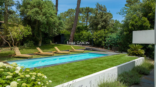 House with pool and terrace 5