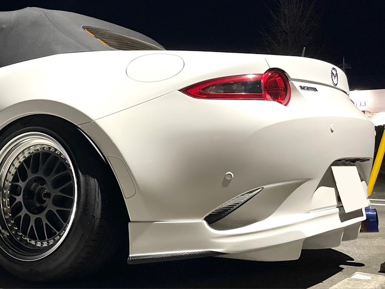 ロードスターのみんなのエアロ見てみたい・Odula/OVERDRIVE・LEG MOTOR SPORTに関するカスタム事例の投稿画像4枚目
