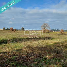 terrain à Saint-Médard-de-Mussidan (24)