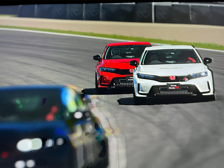 Tomonsさんが投稿したシビックタイプR・FL5・納車待ち・グランツーリスモ7・ドライビングシュミレーターに関するカスタム事例の投稿画像1枚目