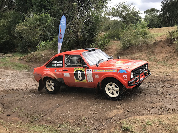 Jonathan Somen and Richard Hechle in a Ford Escort