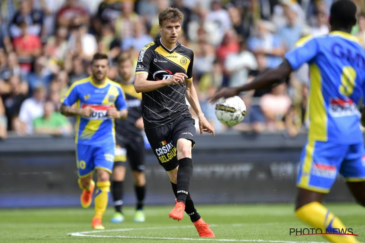 Un milieu de terrain de Lokeren rejoint le Portugal